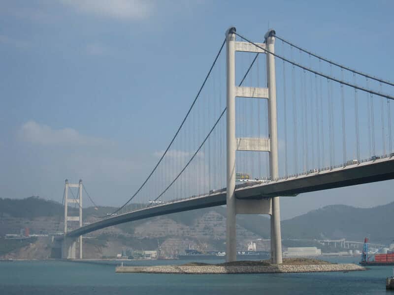 Hong Kong : Tsing Ma Bridge 青马大桥: Photos and How to Get There to Park Island