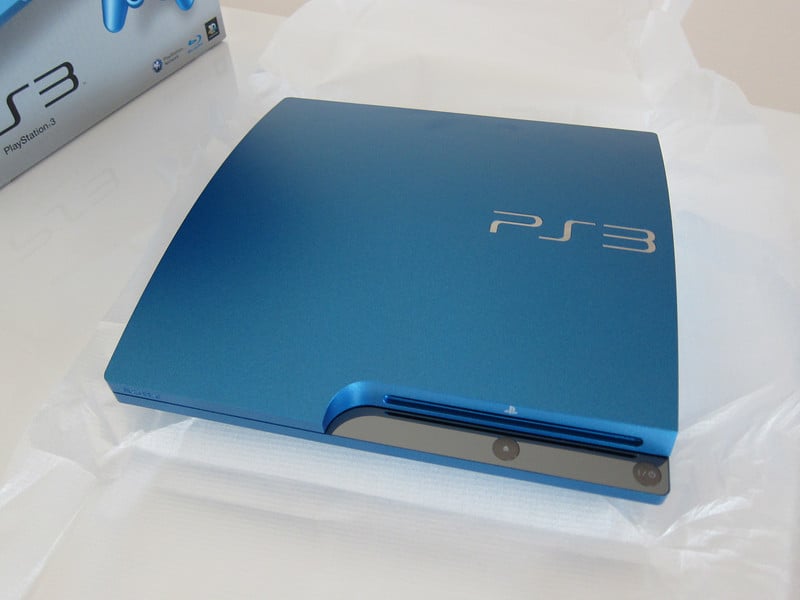 320GB Sony Playstation 3 in Blue