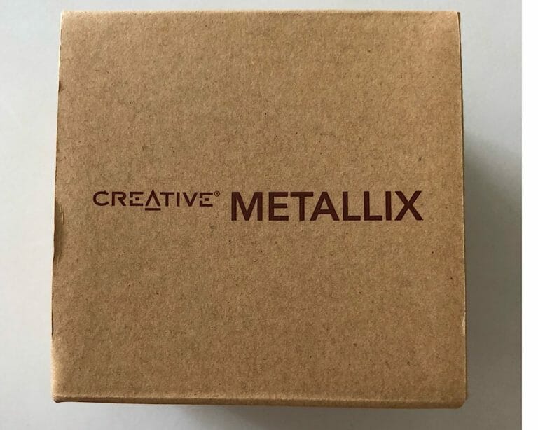Creative Metallix Bluetooth speaker packaging