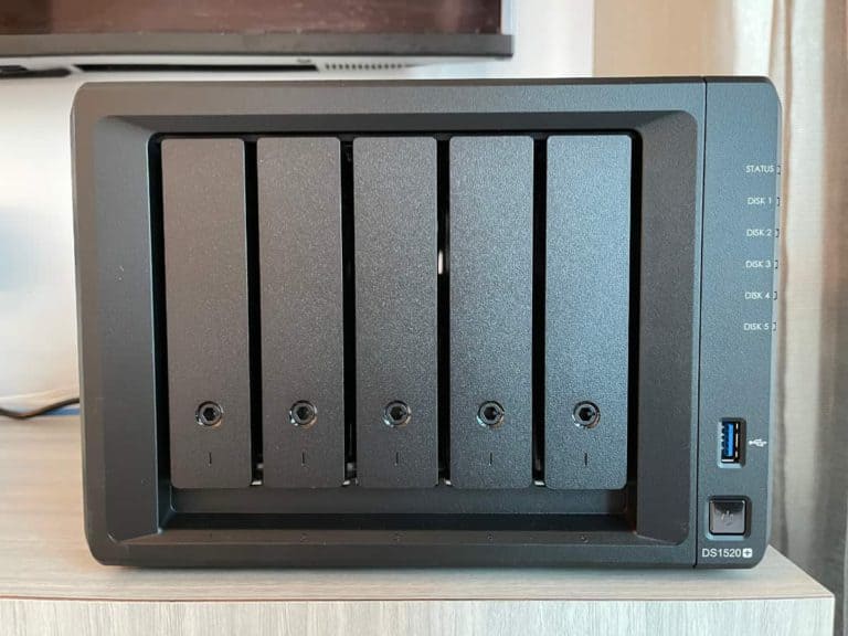 Synology DiskStation DS1520+