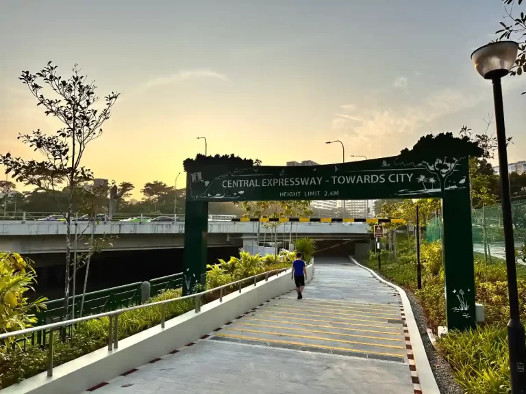 Walking from Toa Payoh to Kallang in 2023