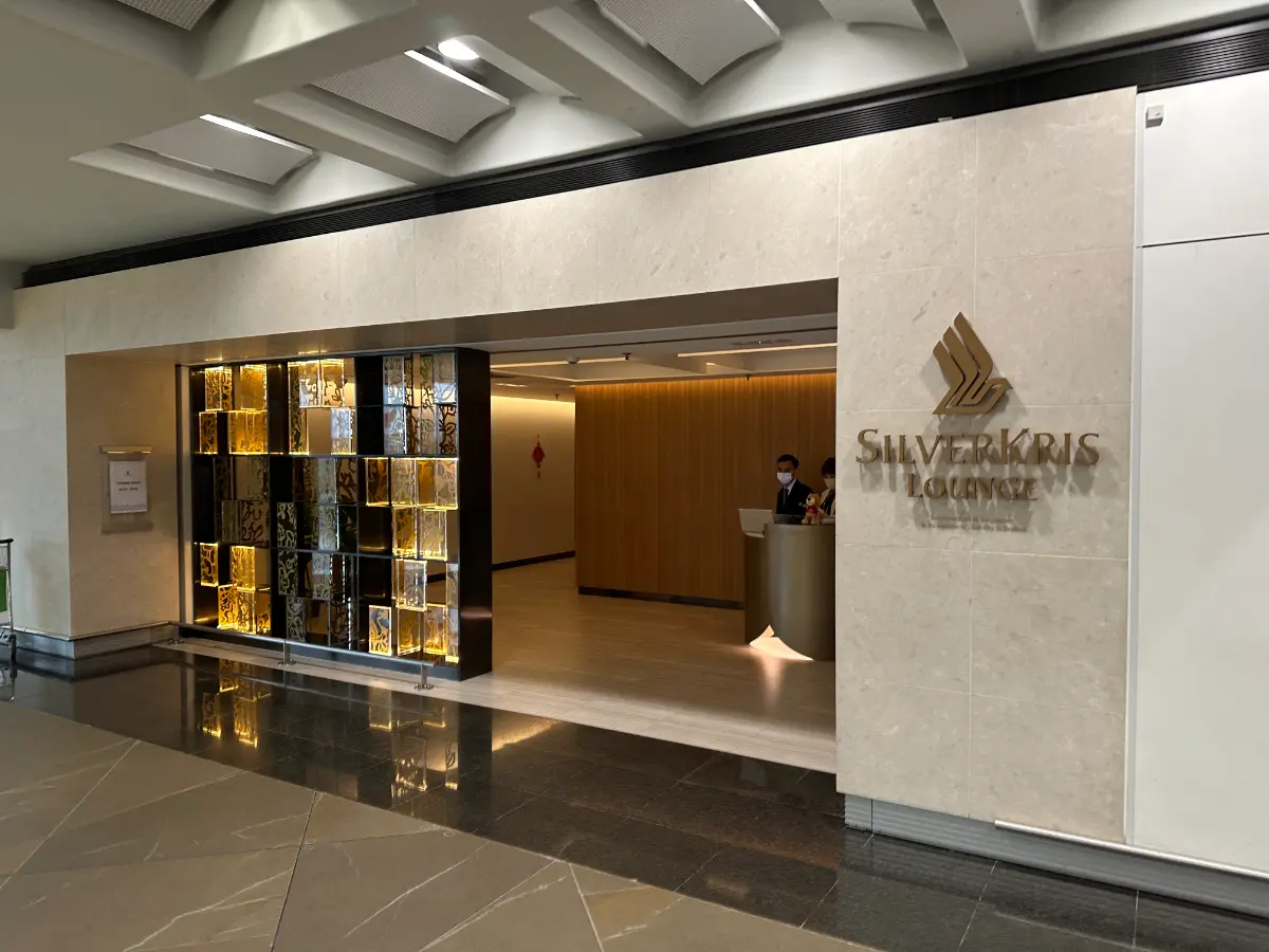 Hong Kong SilverKris Lounge : Comfort Food before Flight 1 Hong Kong SilverKris Lounge
